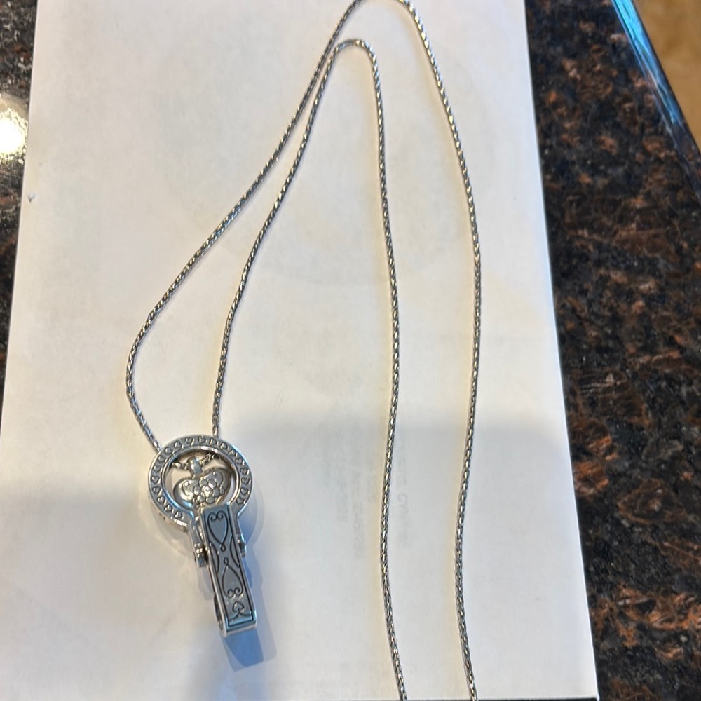 Brighton heart Silver Badge Clip Lanyard Necklace